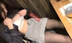 FC2PPV 3167395 91新片！【個人】婚約者の声を聴きながら・・・。身体は素直で乱れる美人には、激しく膣奥を突き上げ 抵抗。