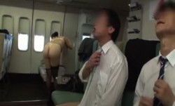 SDDE-573「制服・下着・ *** 」でおもてなし またがりオマ○コ航空 10 豪華CA揃い 特別リクエ