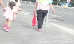 洛丽塔人前露出系列第官网十六部微露脸海滩透明泳衣度假无内装回酒jiu店再阳台 *** 解放天性
