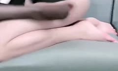 海角社区乱luan伦大神《我的妈妈和小姨是腿模》❤在小姨的帮助下终于 *** 了妈妈的 ***  很软很滑很嫩2