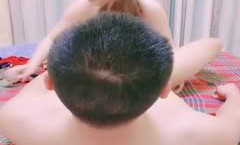 大.奶小xiao少.妇不知道怎么了伤心哭了来一炮.开心下，中年夫妇真会玩花样真多