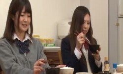 HUNT-984妹mei2人とまさかの *** ！中出しするハメに…。上の妹meiは美人なのに奥手