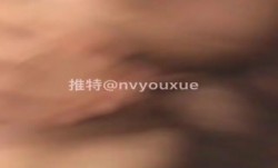 《震撼✅网红泄密》推特女神级网红小学老师91新片！【女友潇】不雅露脸私拍第官网二季XXX🅲🅷🅴🅽🅶-🆁🅴🅽旅游露出商场各种性xing愛生活照与 *** 对比反差好大(5)