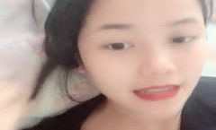 91新片！【景黎老师】，西安28岁新婚小xiao少.妇，家中深夜发骚，这对大白兔满分，小 *** 很少用还挺粉