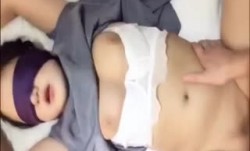 “叫哥哥舒服吗还痛不痛舒服不痛”肤白大.奶小 *** 在床上被哥哥操的超爽了